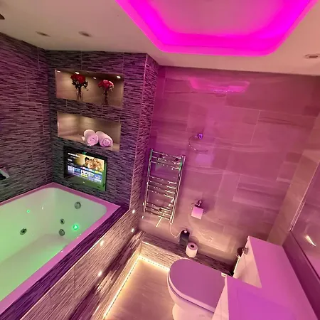 Luxury * בראדפורד